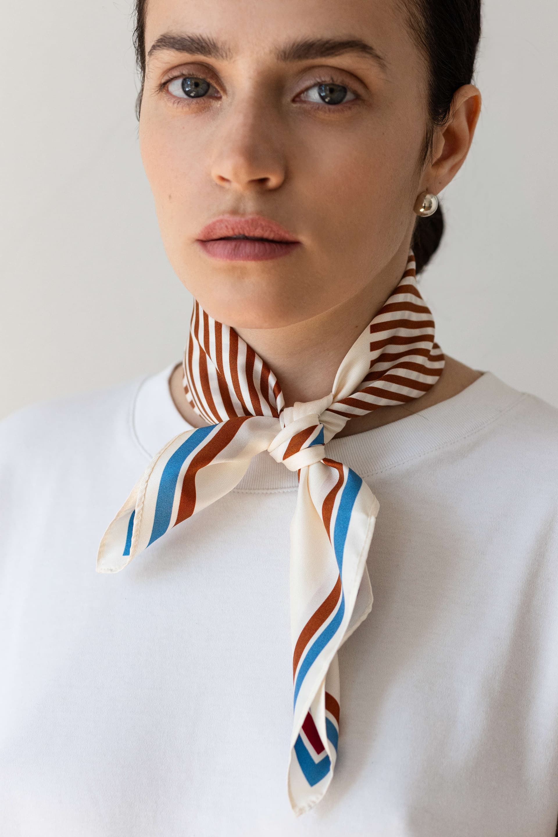 Double-sided silk scarf 53 cm | Geometry 001 — view 4