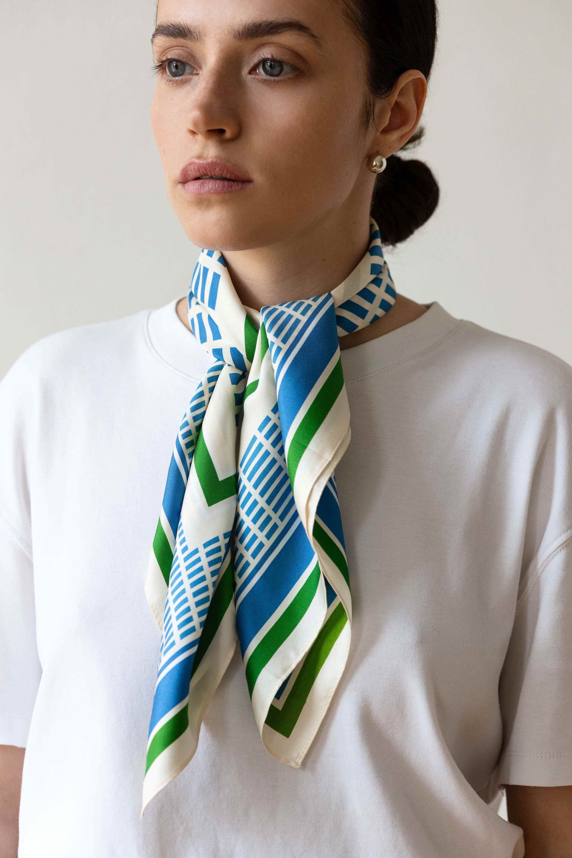 Double-sided silk scarf 65 cm | Geometry 003 — view 4