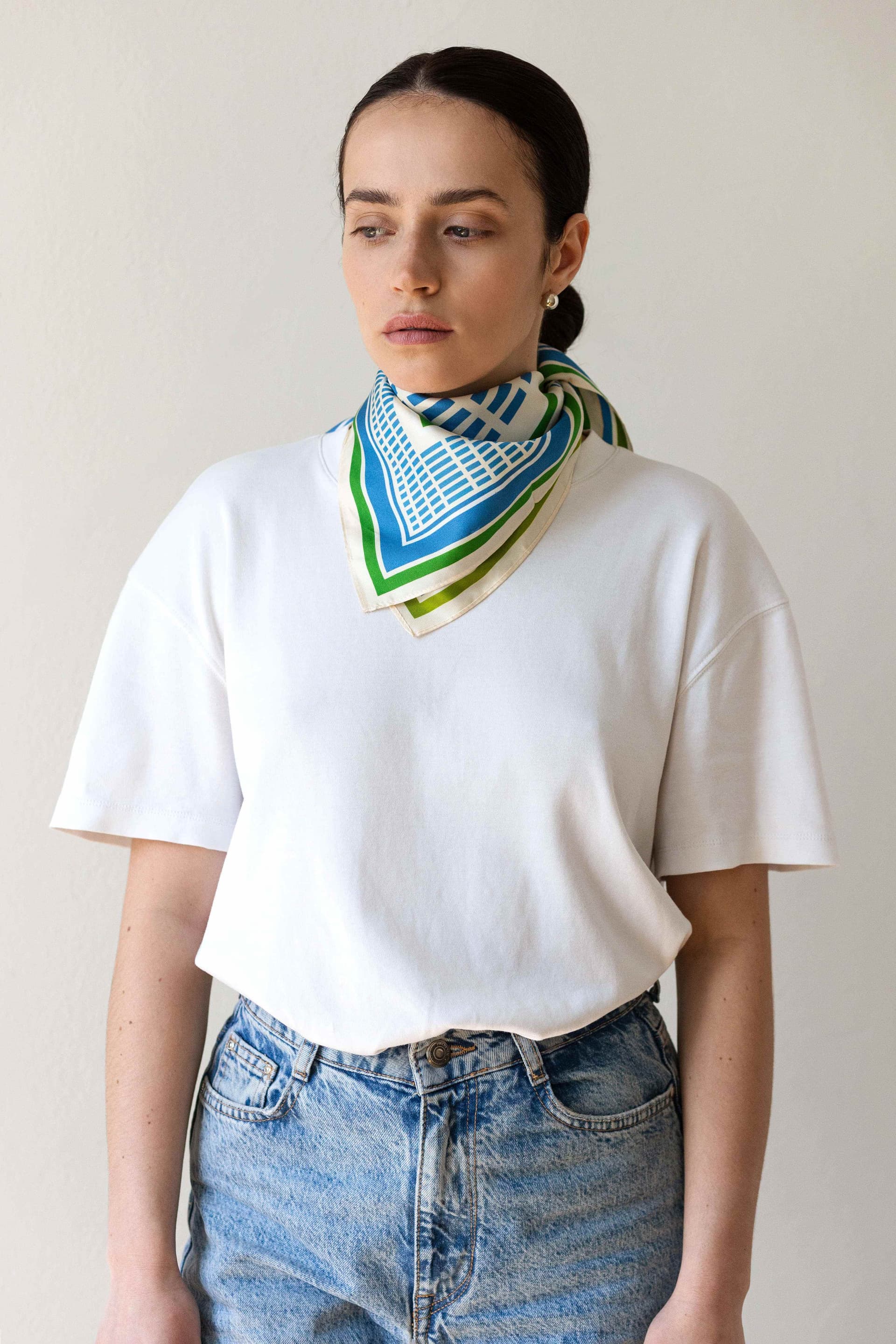 Double-sided silk scarf 65 cm | Geometry 003 — view 7