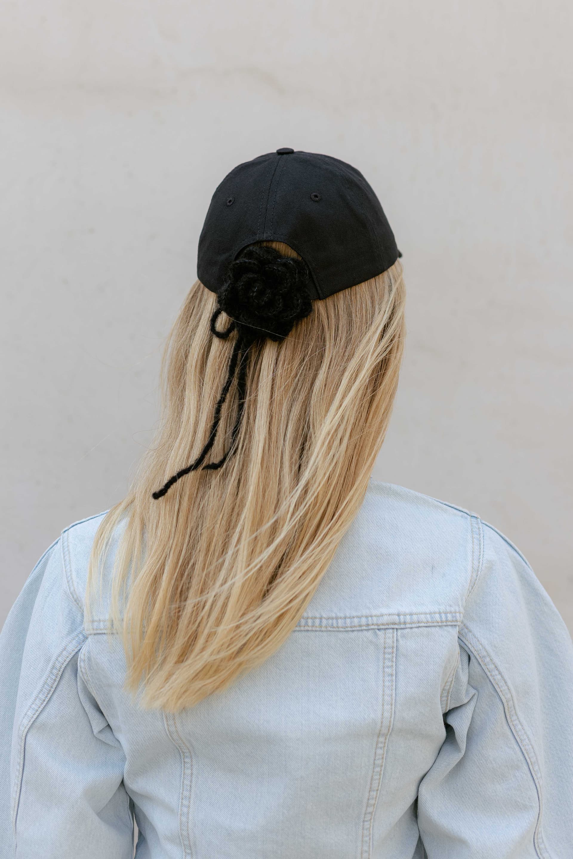 Black baseball cap with optional silk accessory — view 9