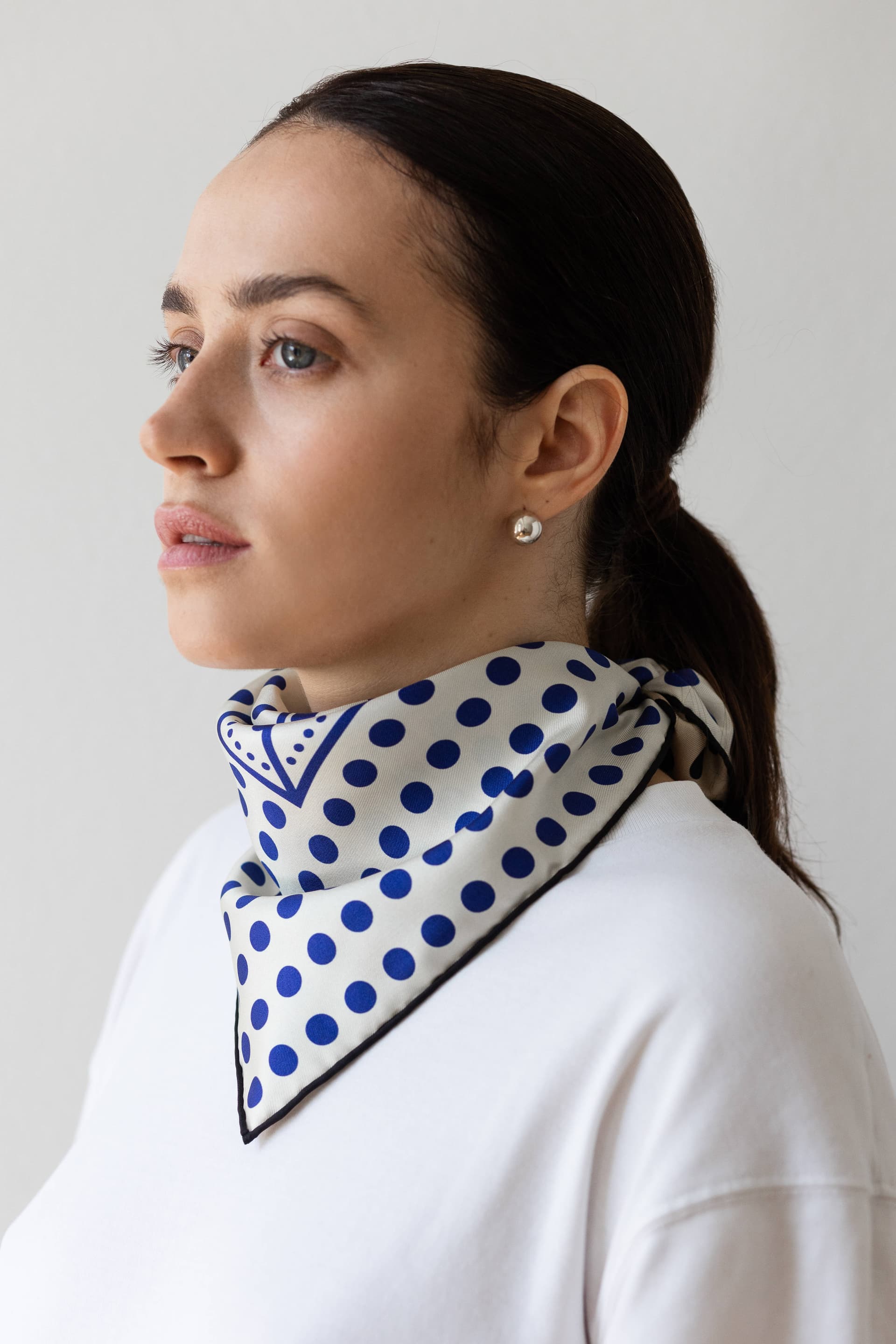 Silk Scarf 53 cm Polka Dot beige / cream — view 2