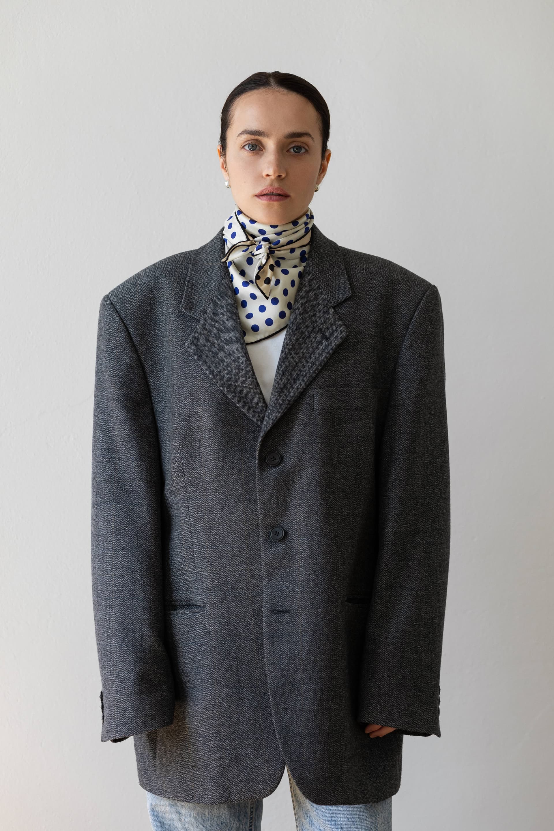 Jedwabna apaszka 65cm Polka Dot beige / cream — widok 9