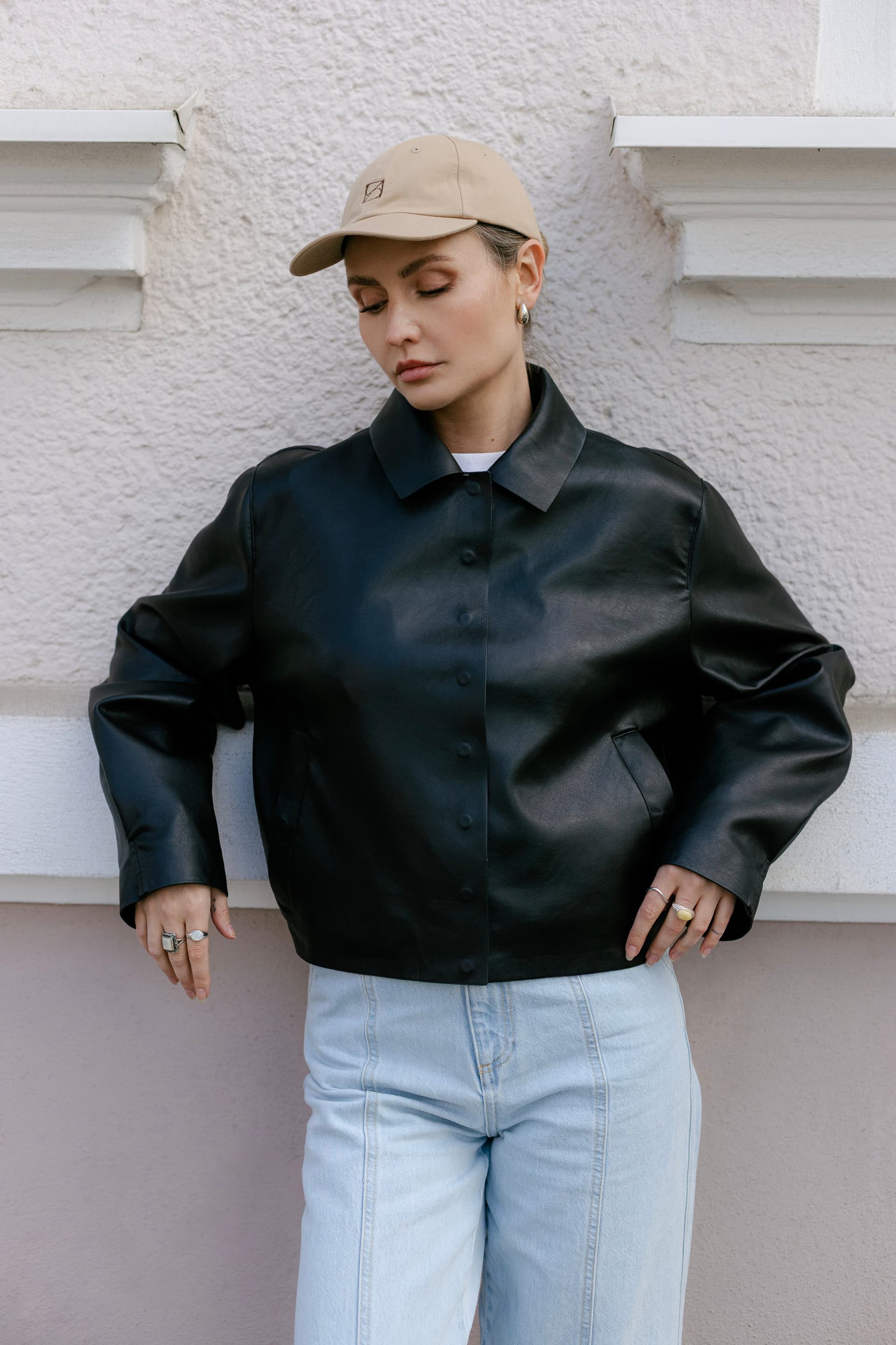 Beige baseball cap with optional silk accessory — view 9