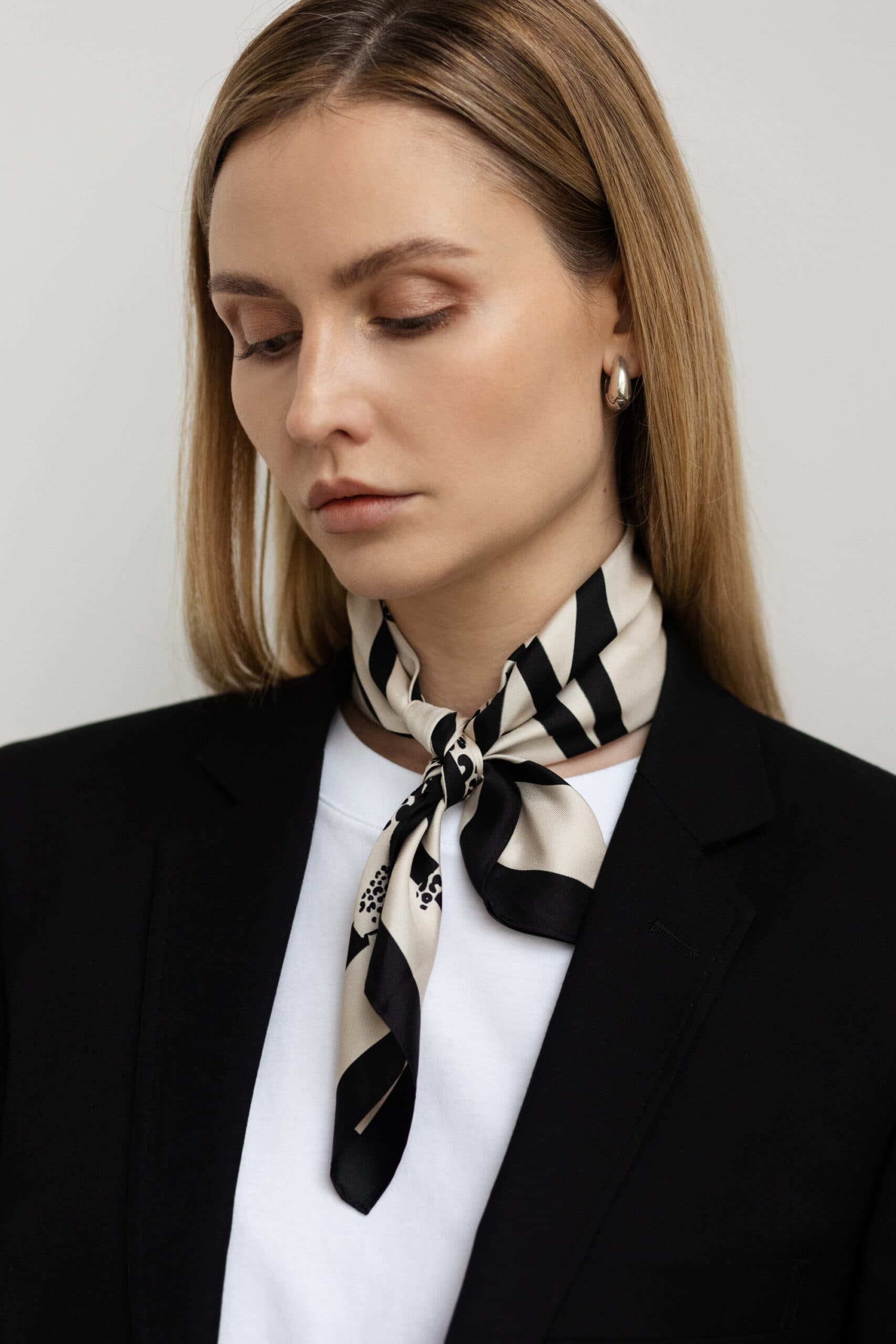 Cream Silk Scarf 53 cm | LEOPARD — view 2