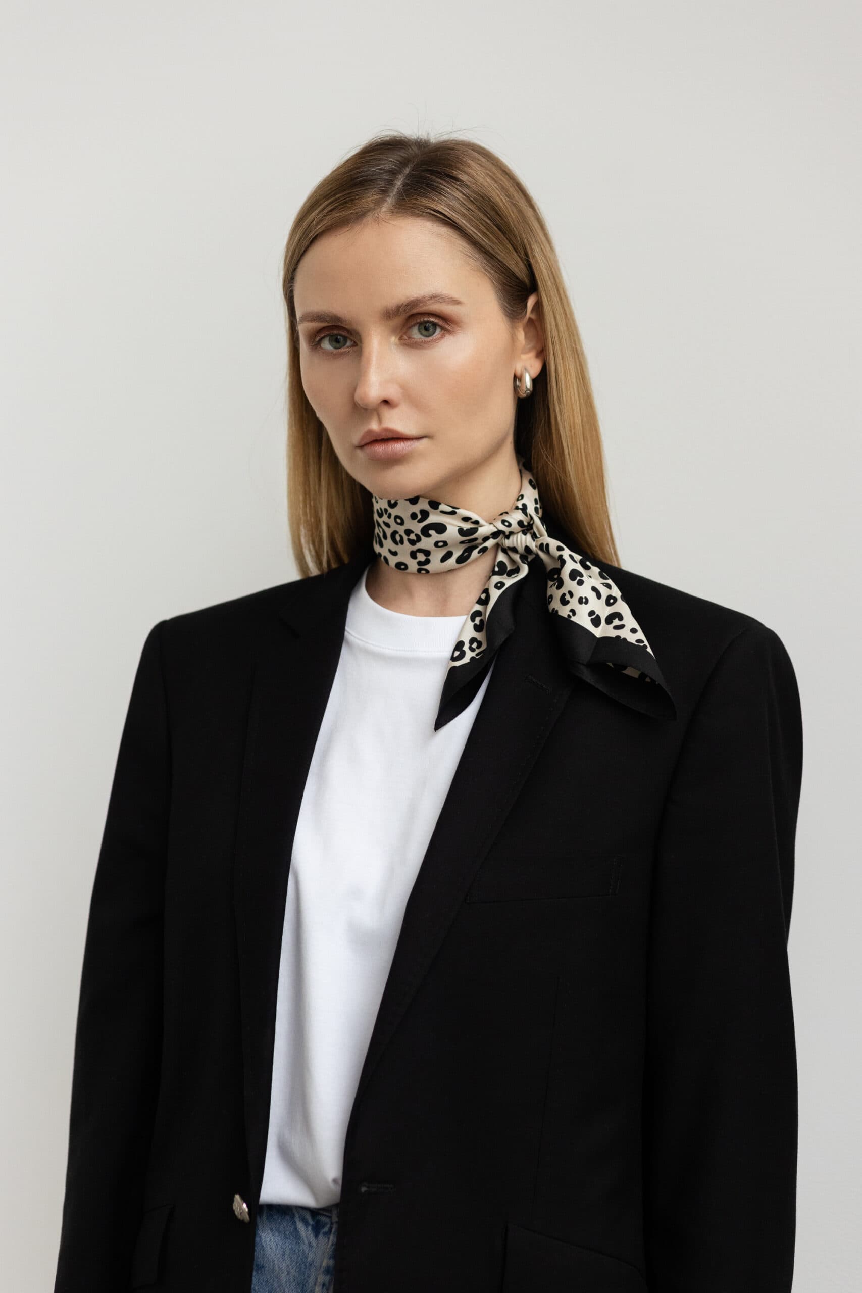 Jedwabna apaszka 53 cm | MOTYW ZWIERZĘCY