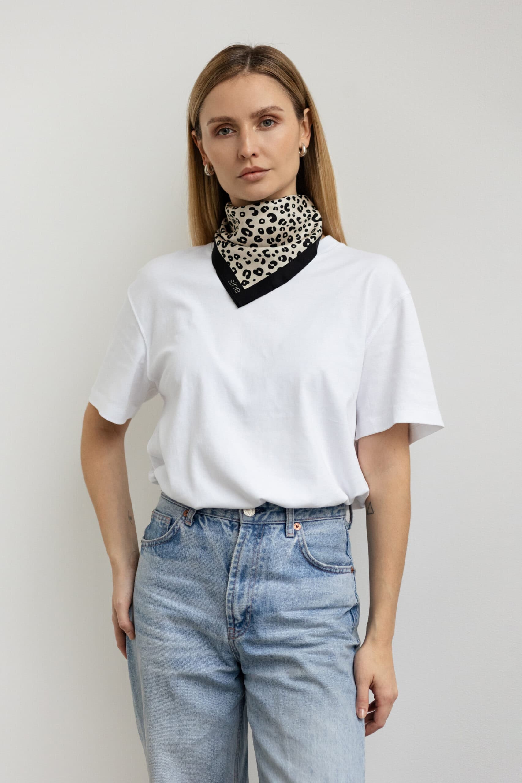 Silk Scarf 53 cm | ANIMAL MOTIF — view 5