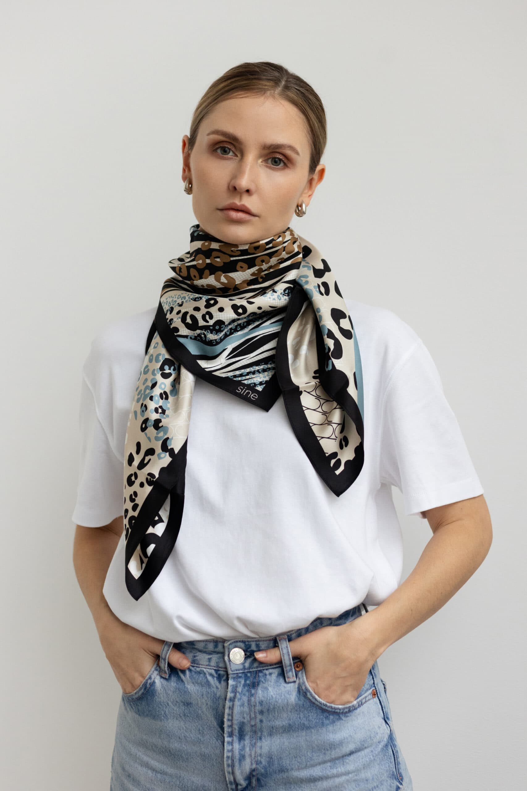 Jedwabna apaszka 90 cm | FALA