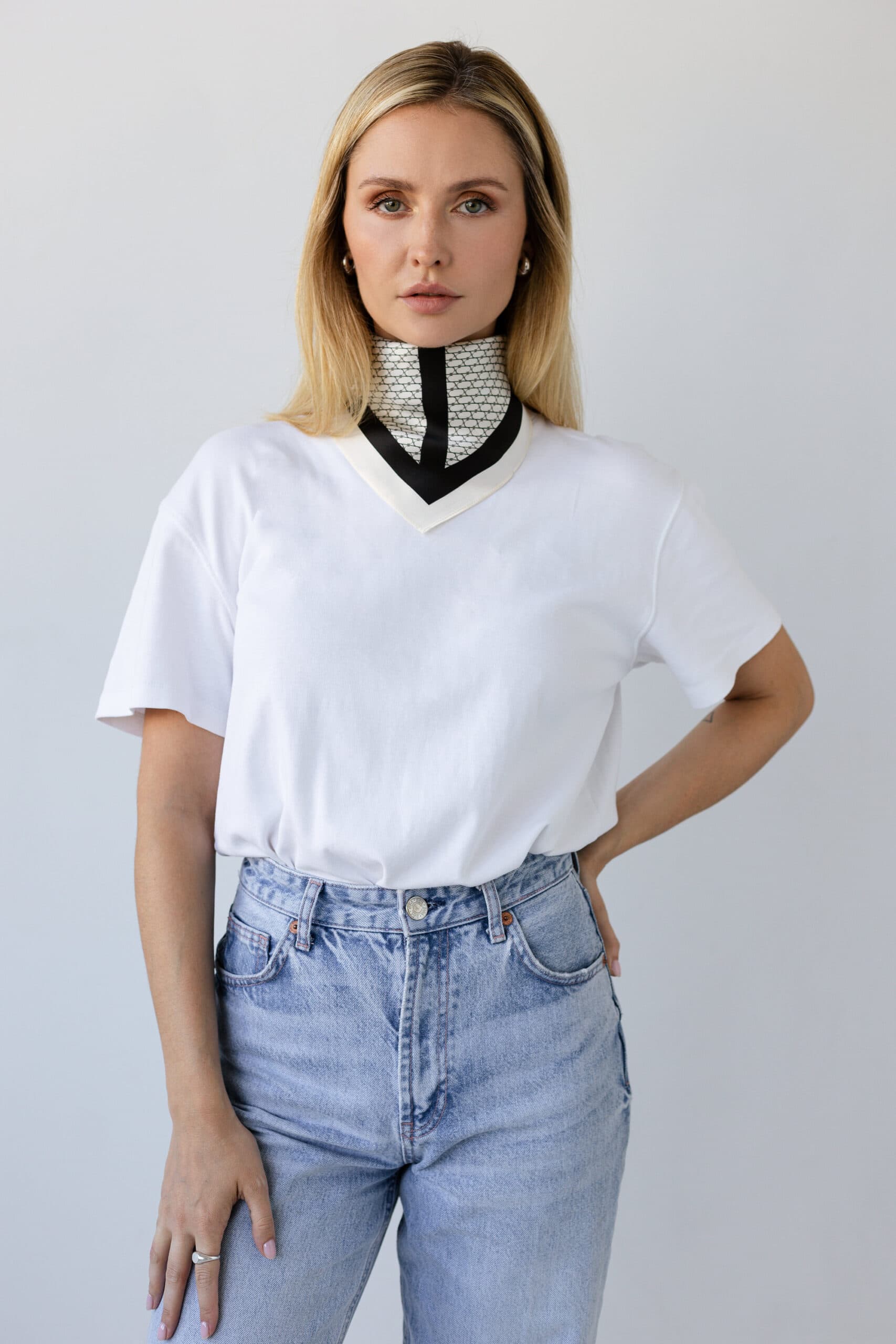 Jedwabna apaszka 53 cm | Sine Silk CLASSIC CREAM