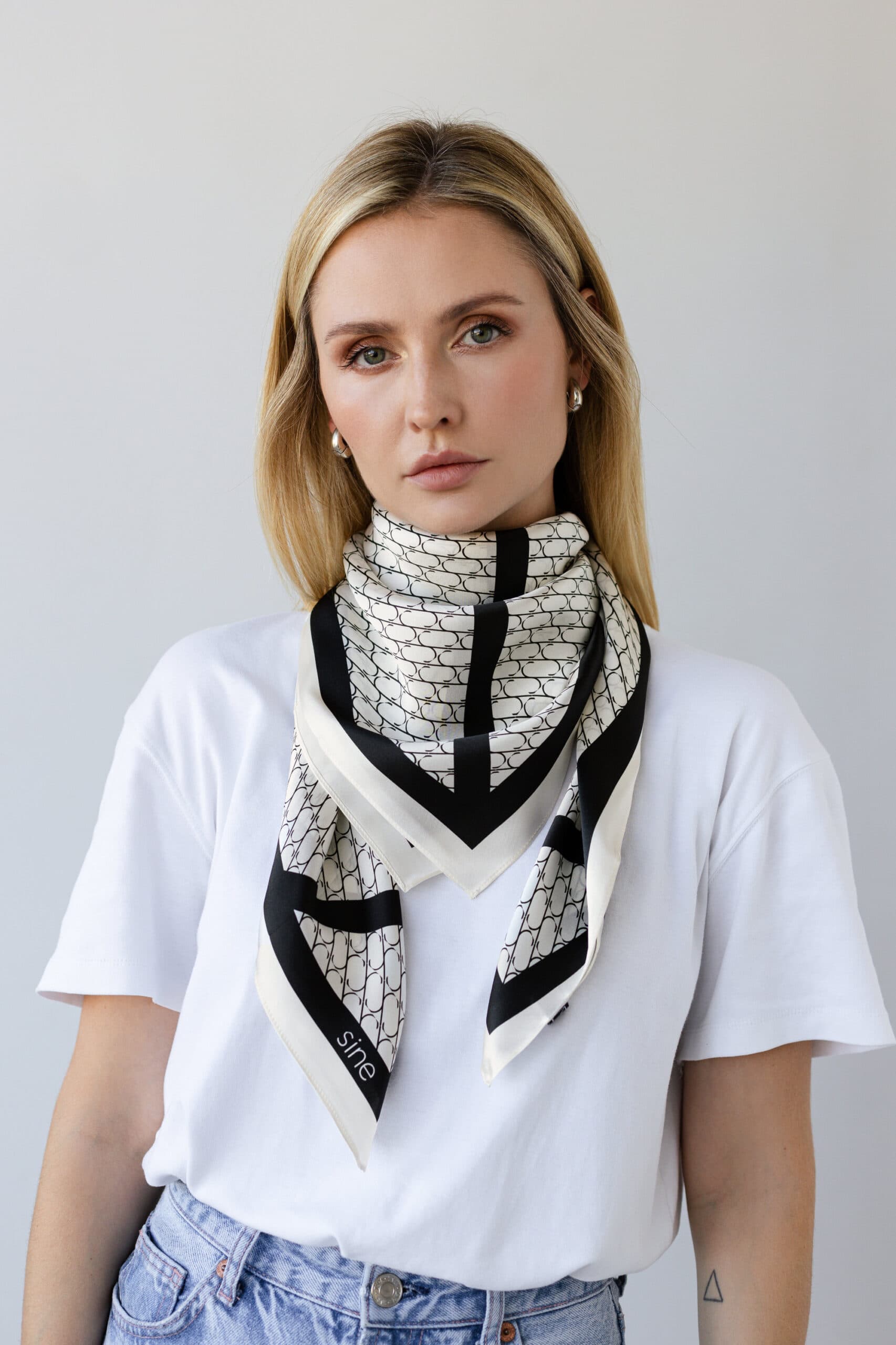 Silk Scarf 90 cm | Sine Silk CLASSIC CREAM — view 2