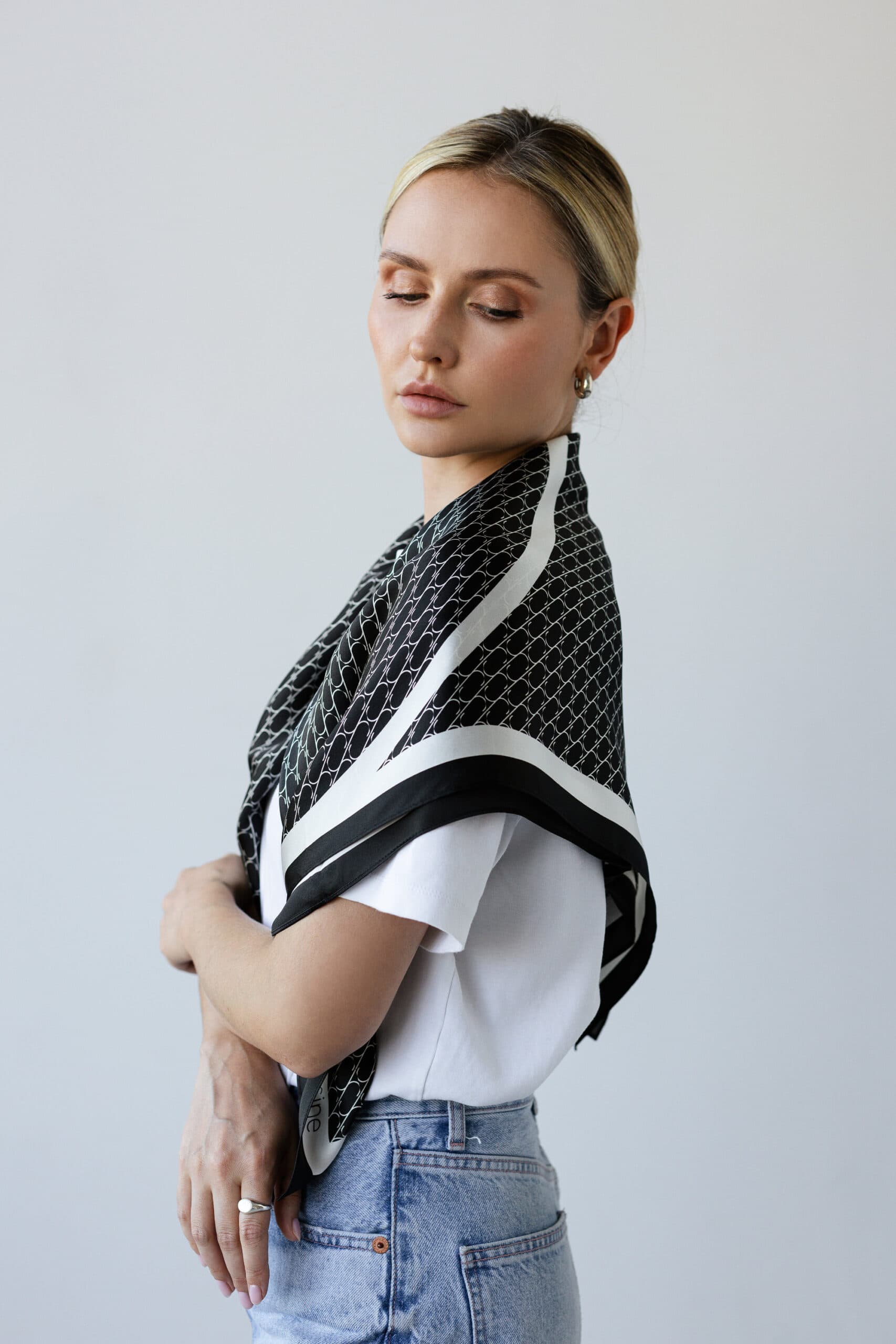Silk Scarf 90 cm | Sine Silk CLASSIC BLACK