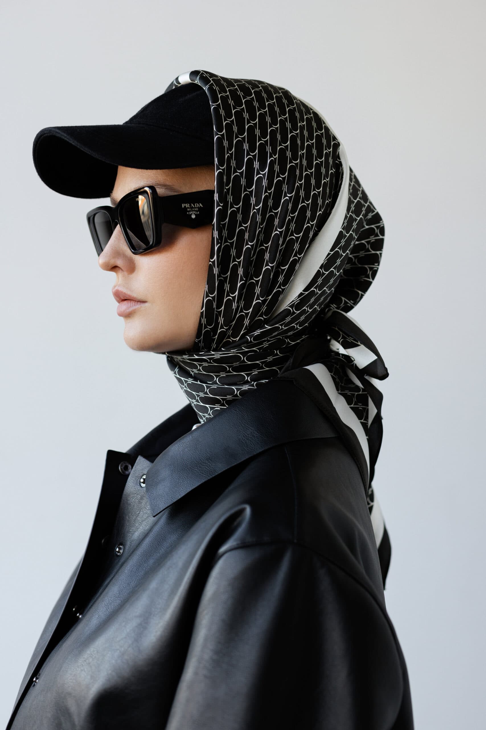 Silk Scarf 90 cm | Sine Silk CLASSIC BLACK