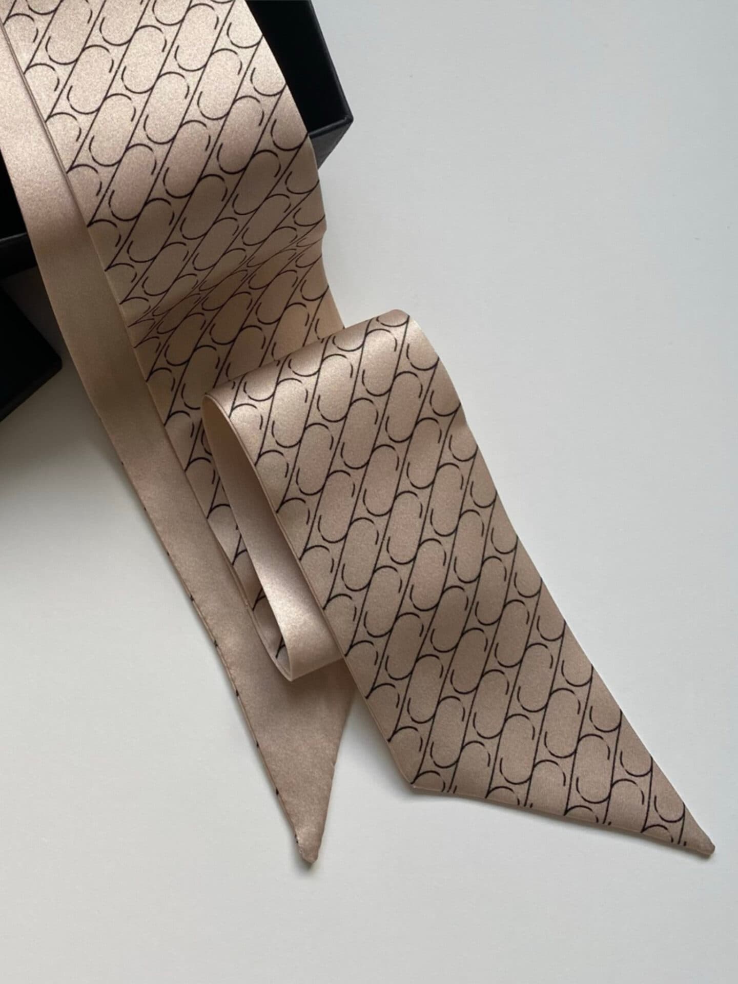 Silk Twilly 95 cm | Sine Silk CREAM — view 7