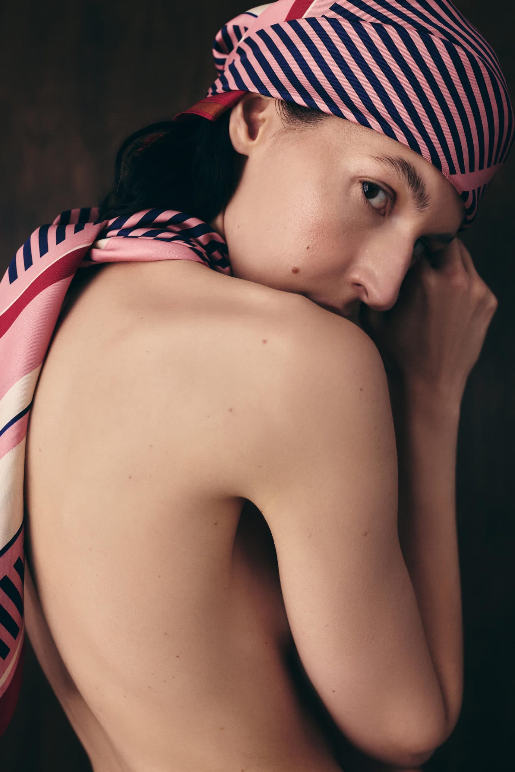 Jedwabna apaszka dwustronna 53 cm | Geometria 002