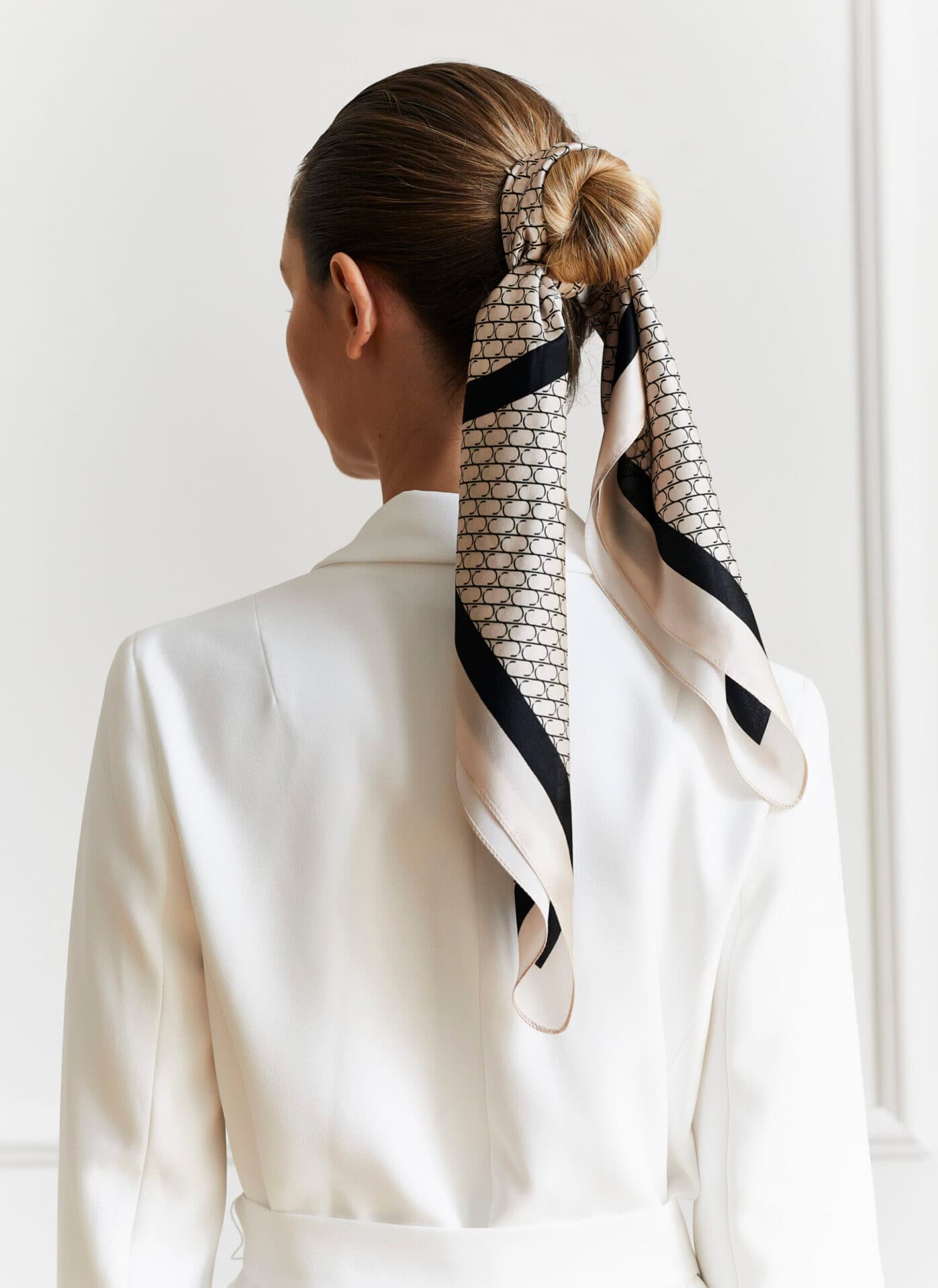 Silk Scarf 65 cm | Sine Silk CLASSIC CREAM — view 5