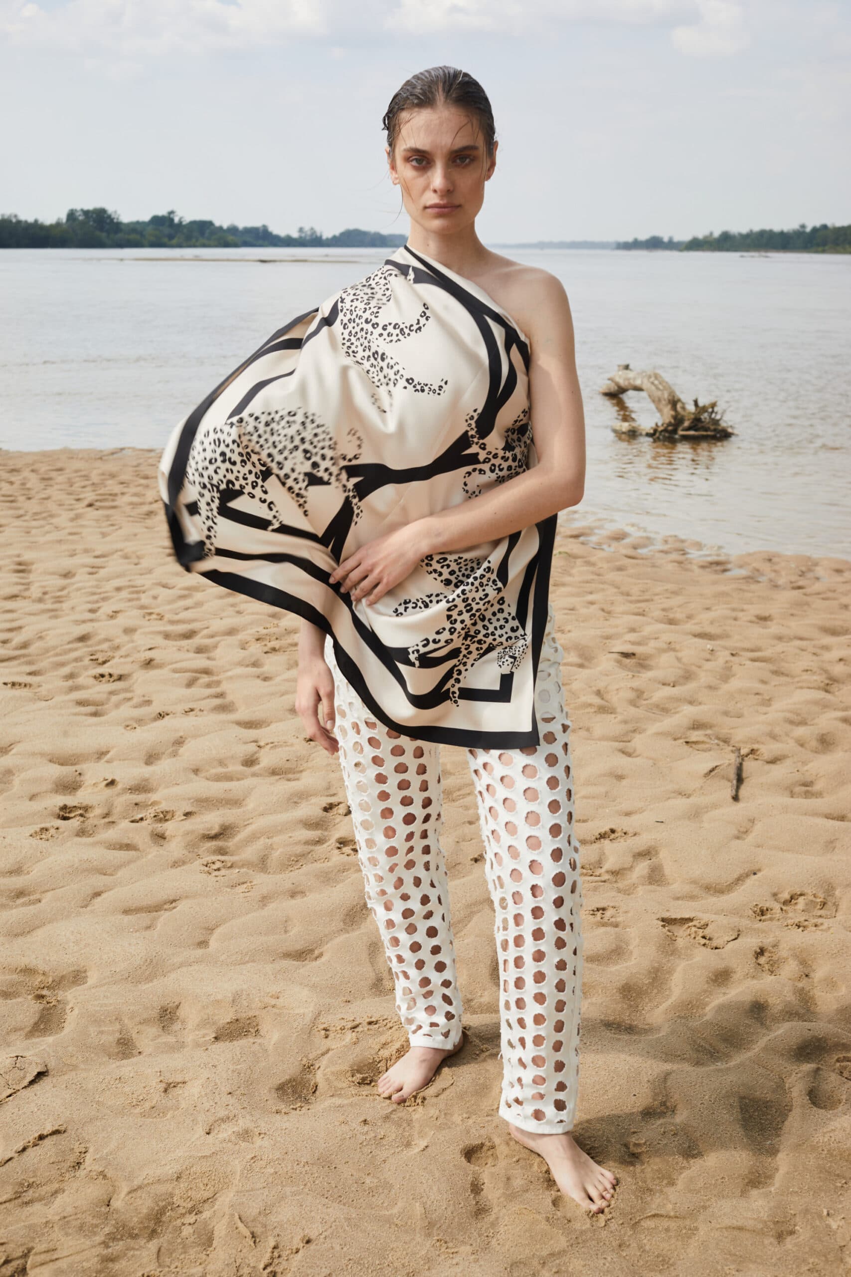 Cream Silk Scarf 90 cm | LAMPARTY — view 10
