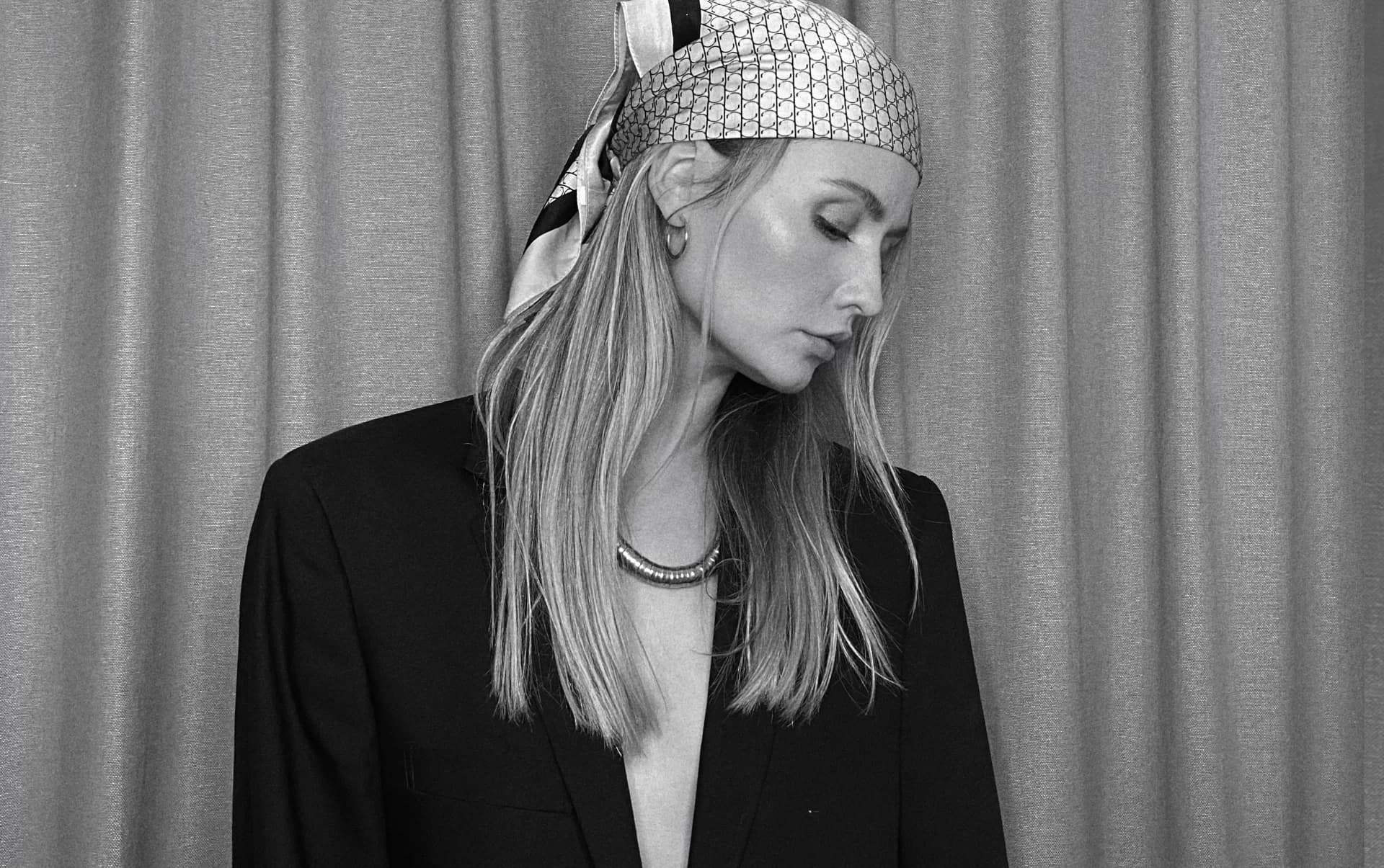 Apaszki ważnym punktem w trendach na jesień i zimę 2020/2021